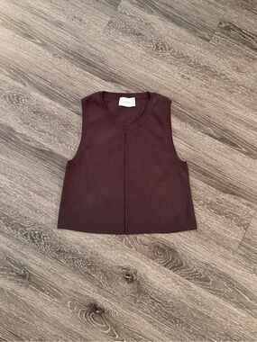 Legoe Heritage Brown Sleeveless Top